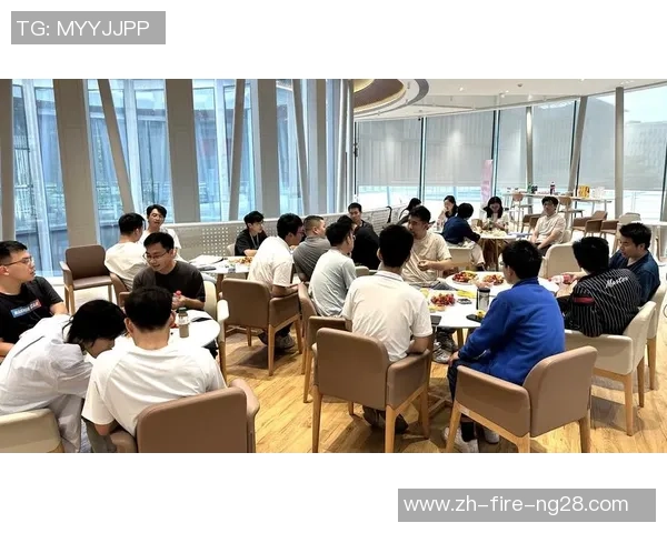 足球杨明：从草根球员到职业联赛的奋斗与梦想之路